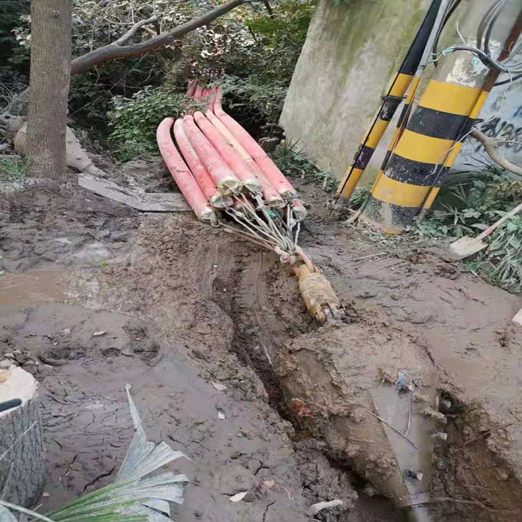 三门峡铁矿拖拉管